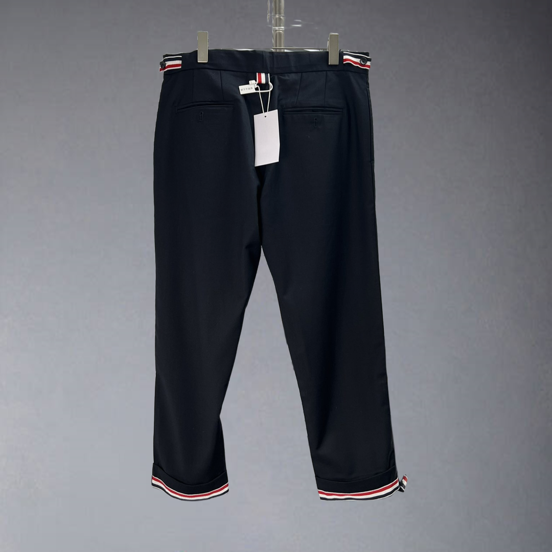 Ninth-point Pants Man