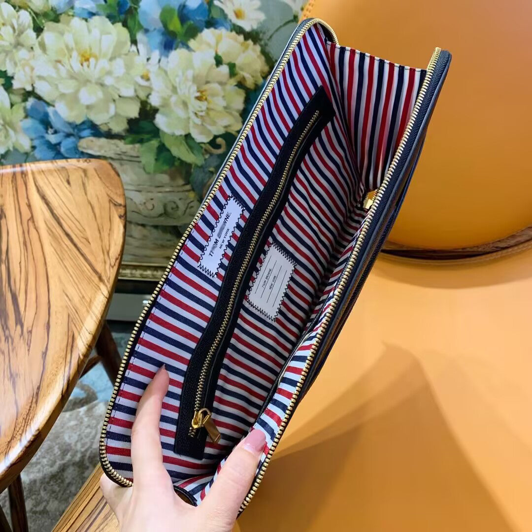 2025 Top-grade leather briefcase