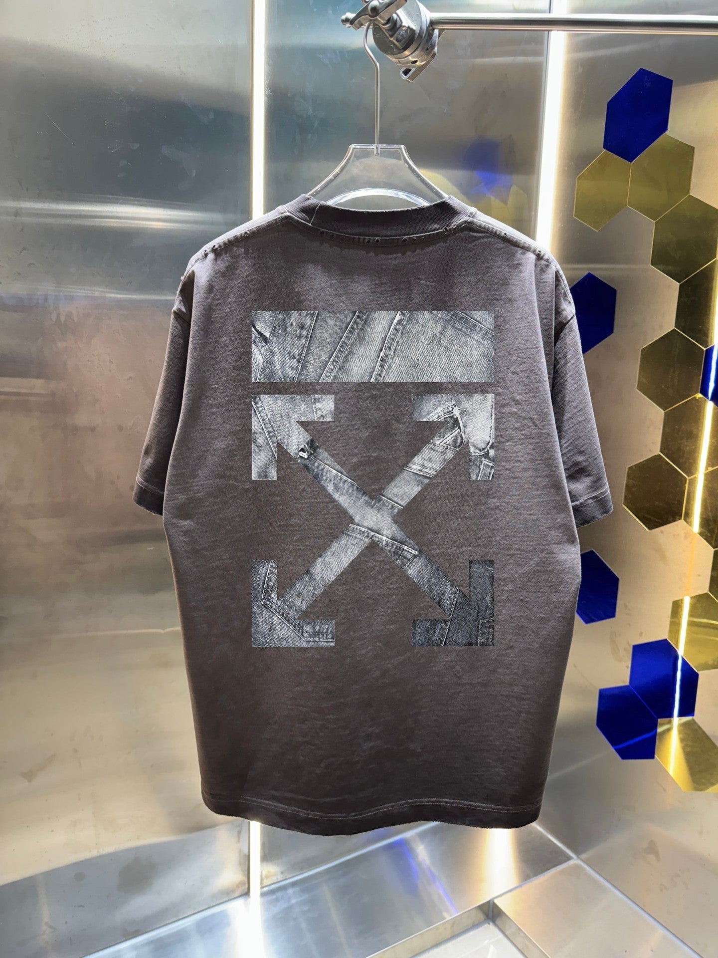 OFF-WHITE Distressed graphic T-shirt