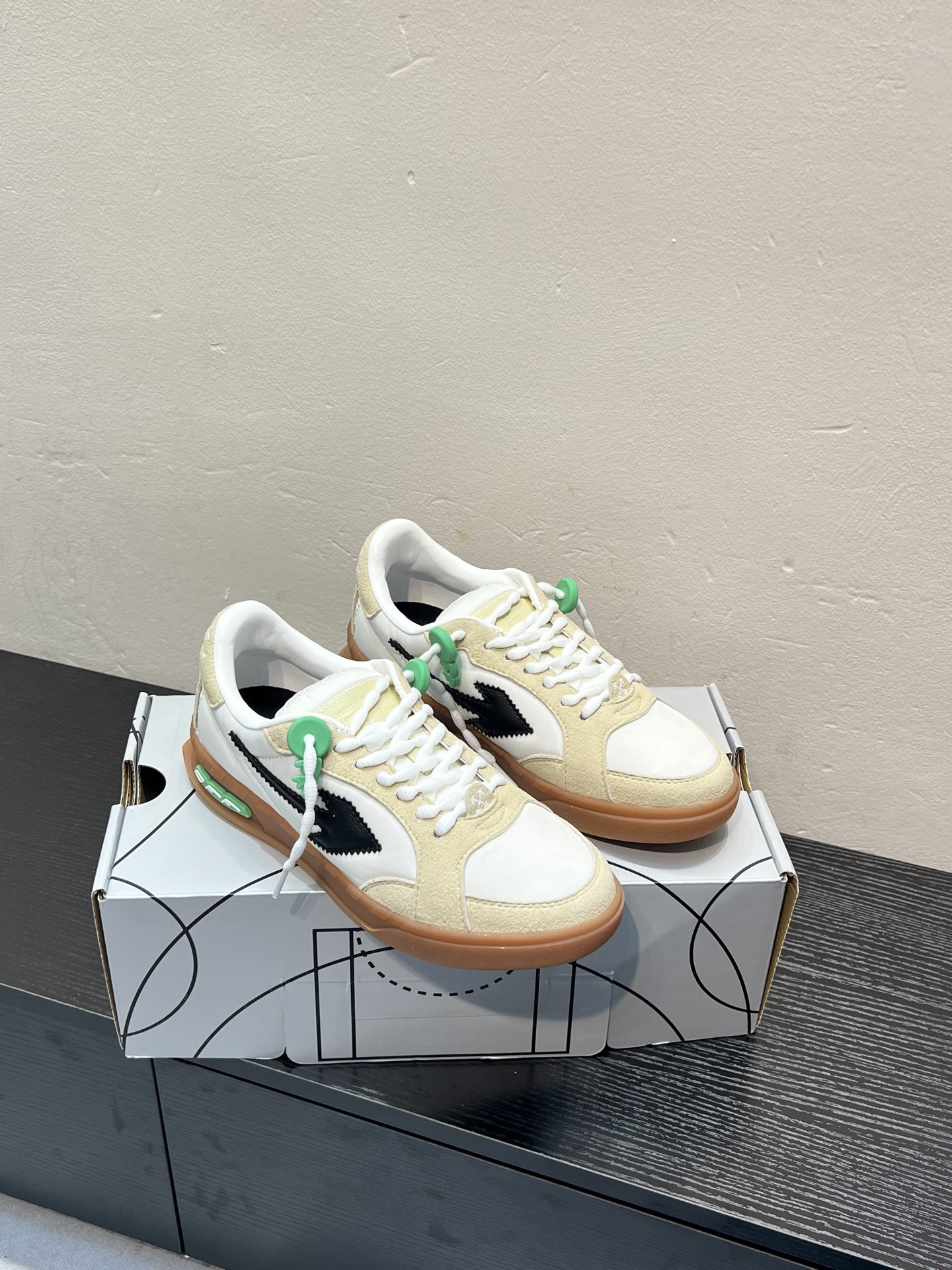 Off New German Army Trainers