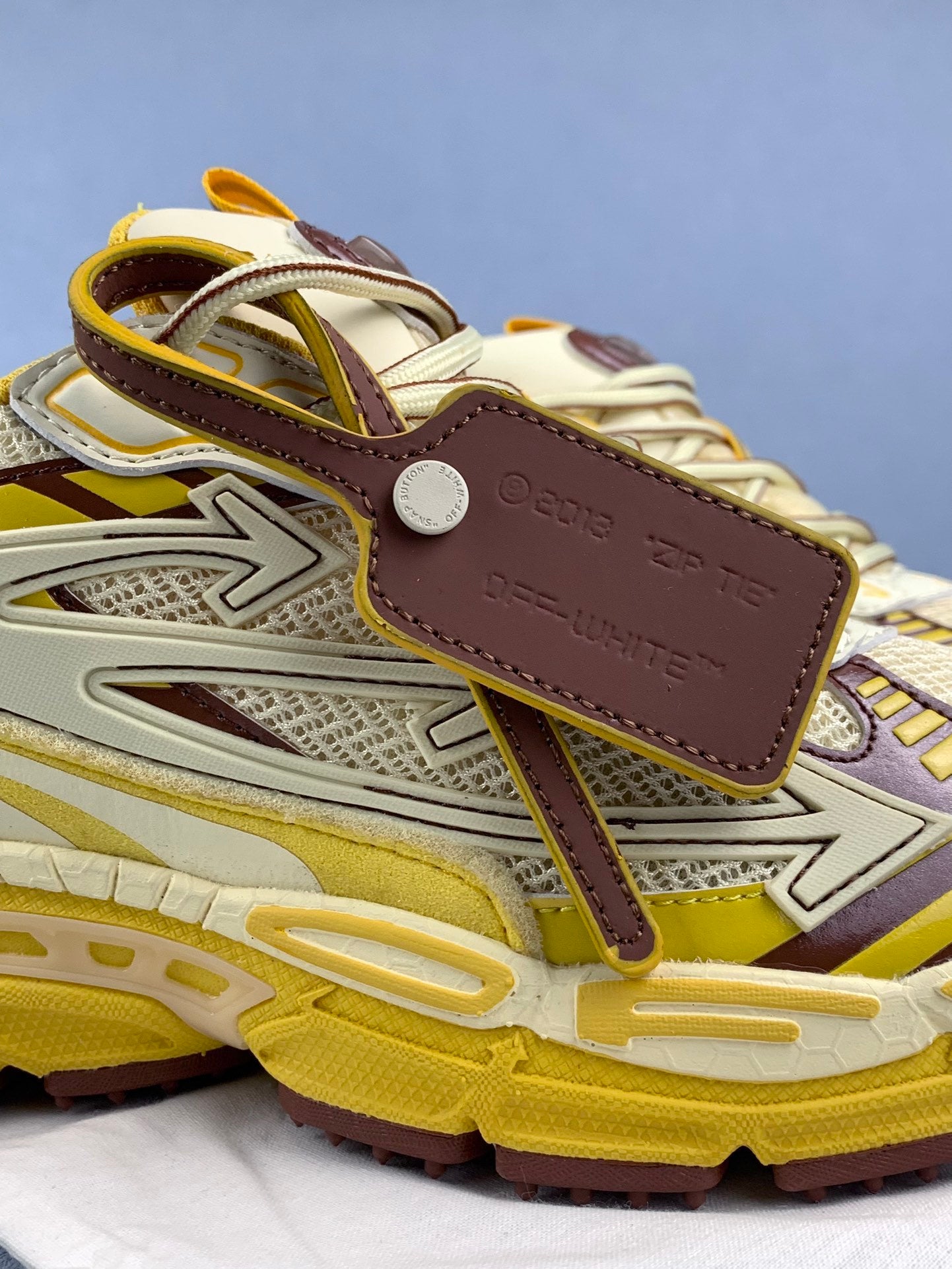 Off-White Yellow-Brown Sneakers