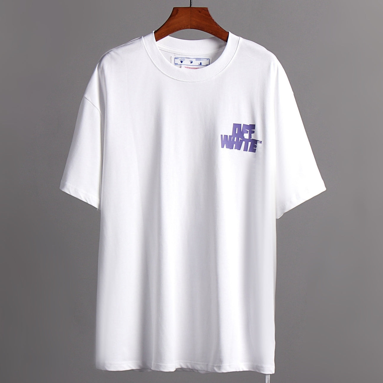OFF-WHITEArrow Sign T-Shirt - Classic Streetwear