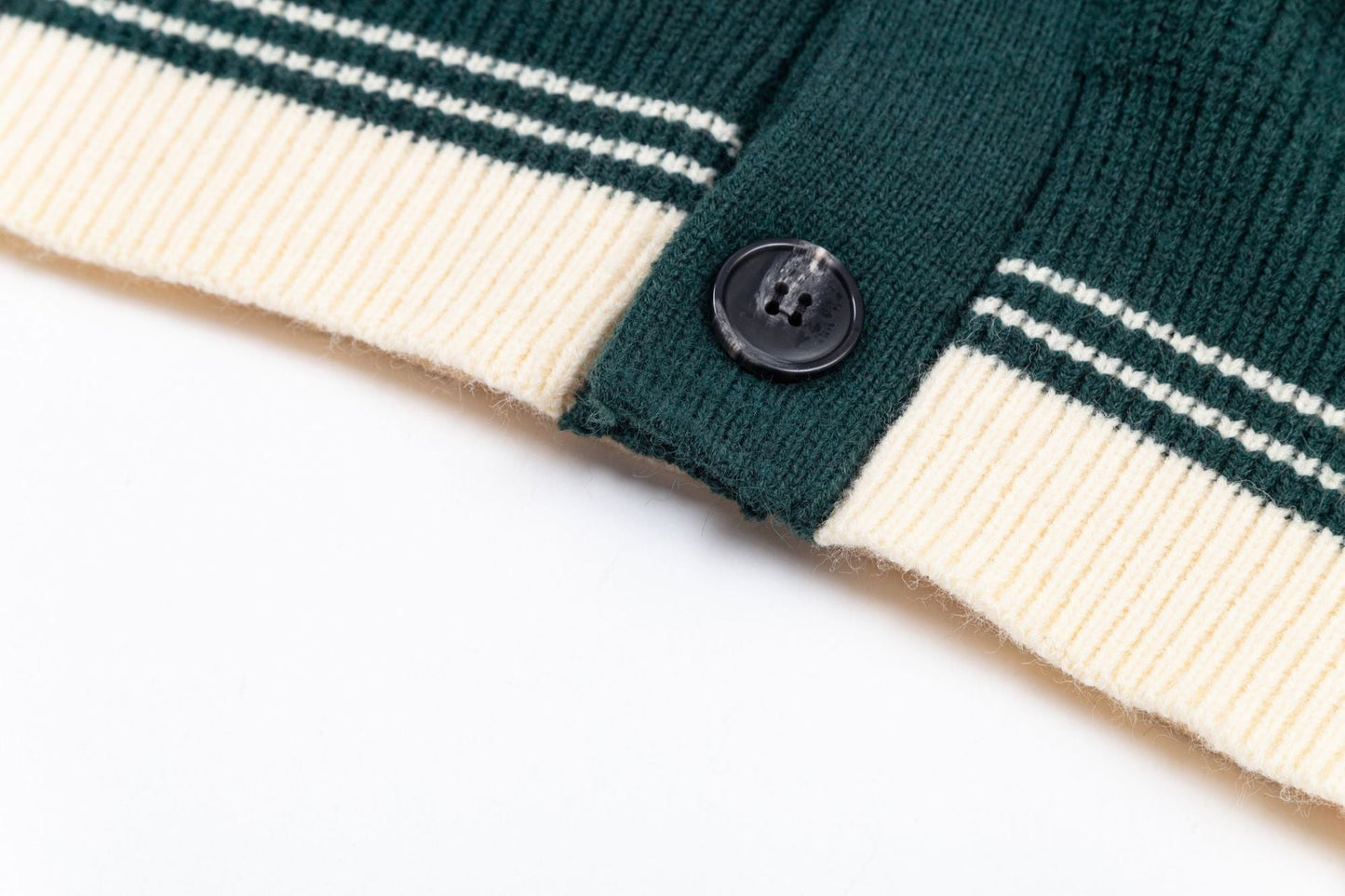 AMI PARISPremium Cotton Knitted Sweater & Vest Collection (7 Styles)