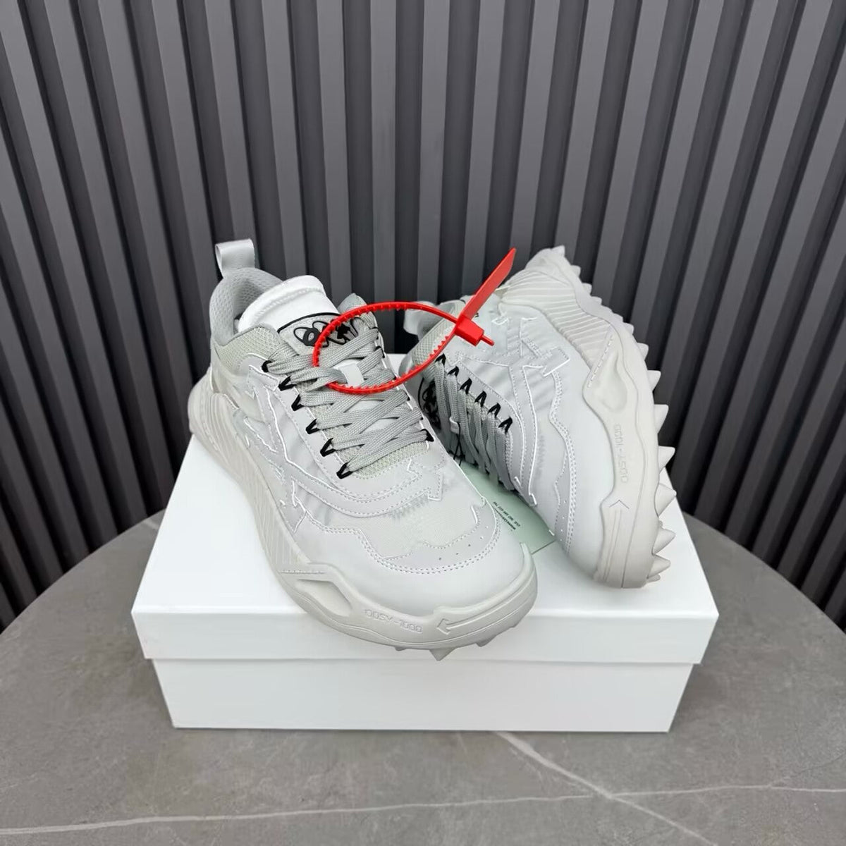OFF-WHITE  New white sneakers for men and women