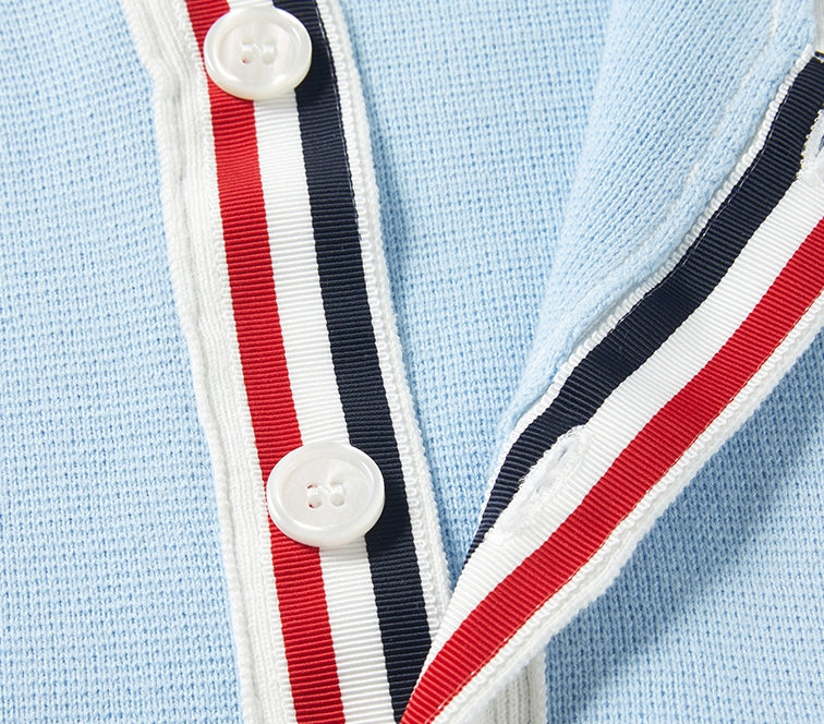 Thom BrowneMen's Classic V-Neck Knitted Cardigan with 4-Bar Sleeve Detail