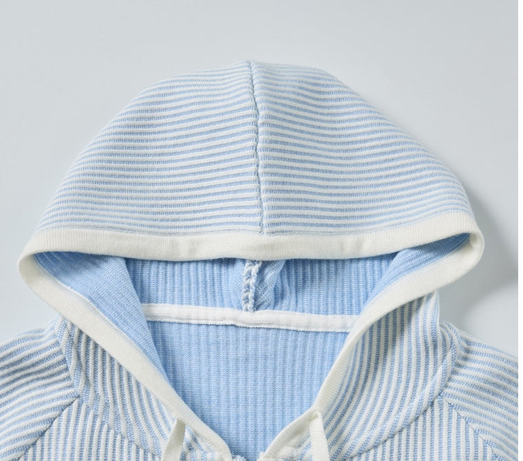 Thom BrowneClassic V-Neck Knitted Cardigan Sweater