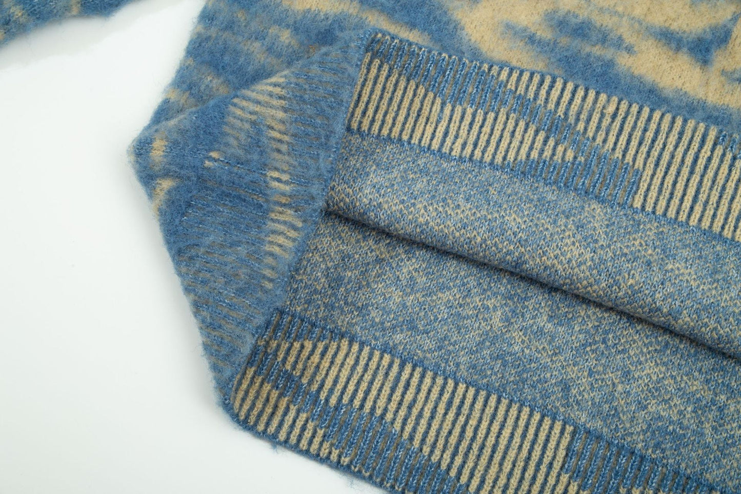 AMI PARISPremium Cotton Knitted Sweater - Classic Crew Neck