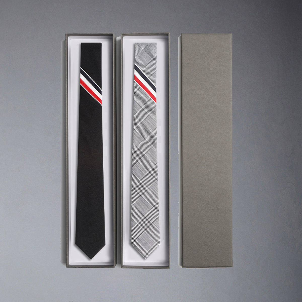 Thom BrowneMen's 4-Bar Oxford Elastic Tie - 2026 Collection