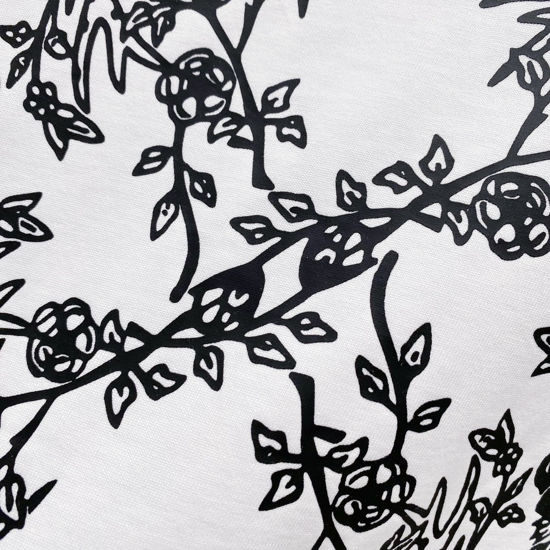 OFF-WHITEArrow Logo Cotton T-Shirt - Monochrome Edition