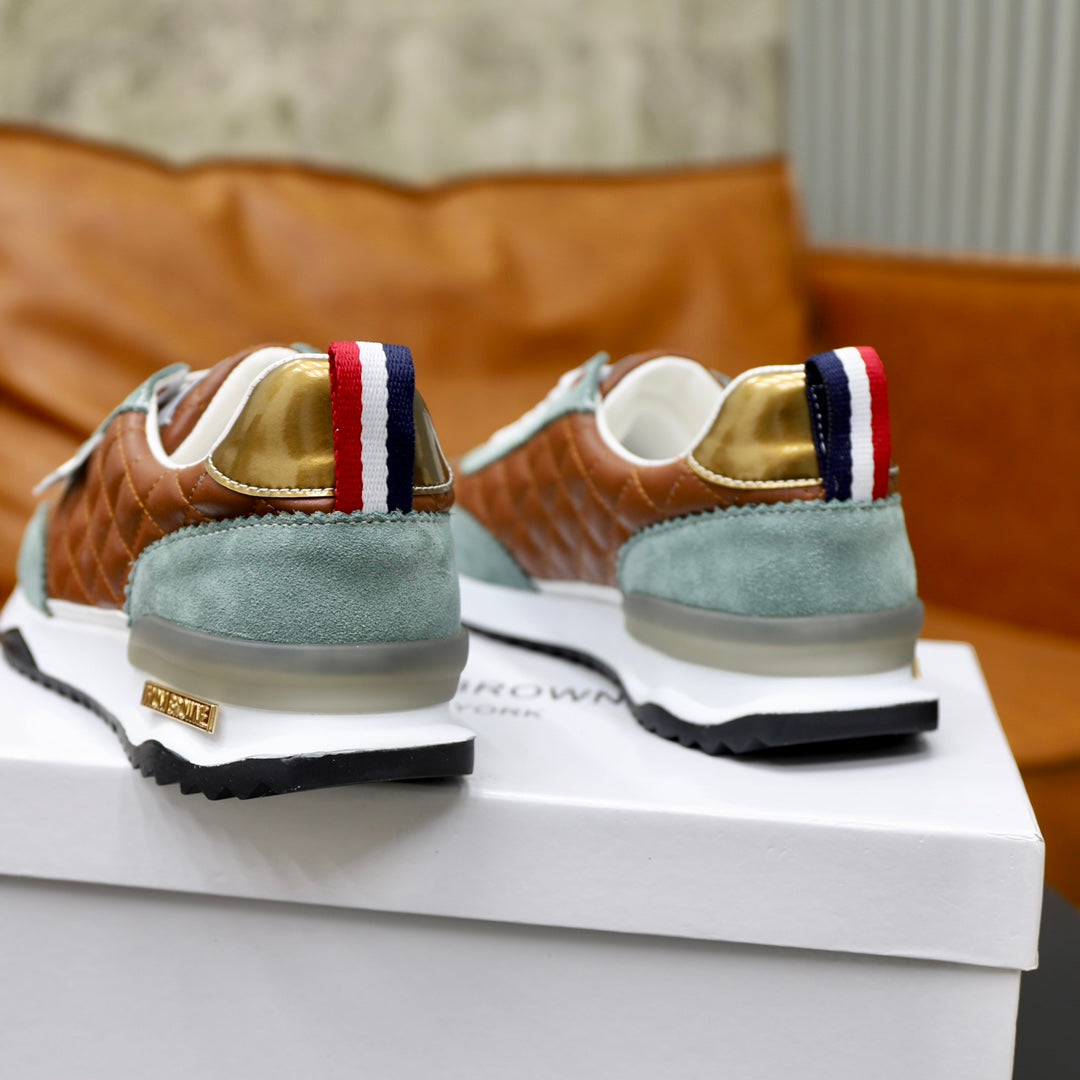 Thom BrowneMen's Premium Leather Sneakers - Handcrafted Cowhide Low-Top Casual Shoes with Grosgrain Detail
