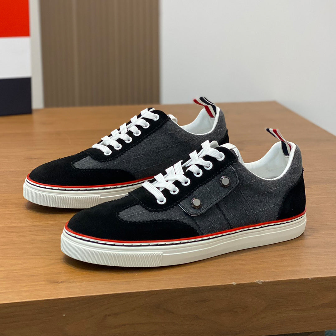 Thom BrowneMen's Premium Leather Sneakers - Handcrafted Cowhide Low-Top Casual Shoes with Grosgrain Detail