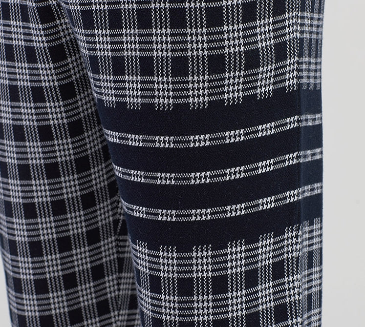 Thom BrowneUnisex Sports Pants - 100% Cotton with 4-Bar Stripe Detail