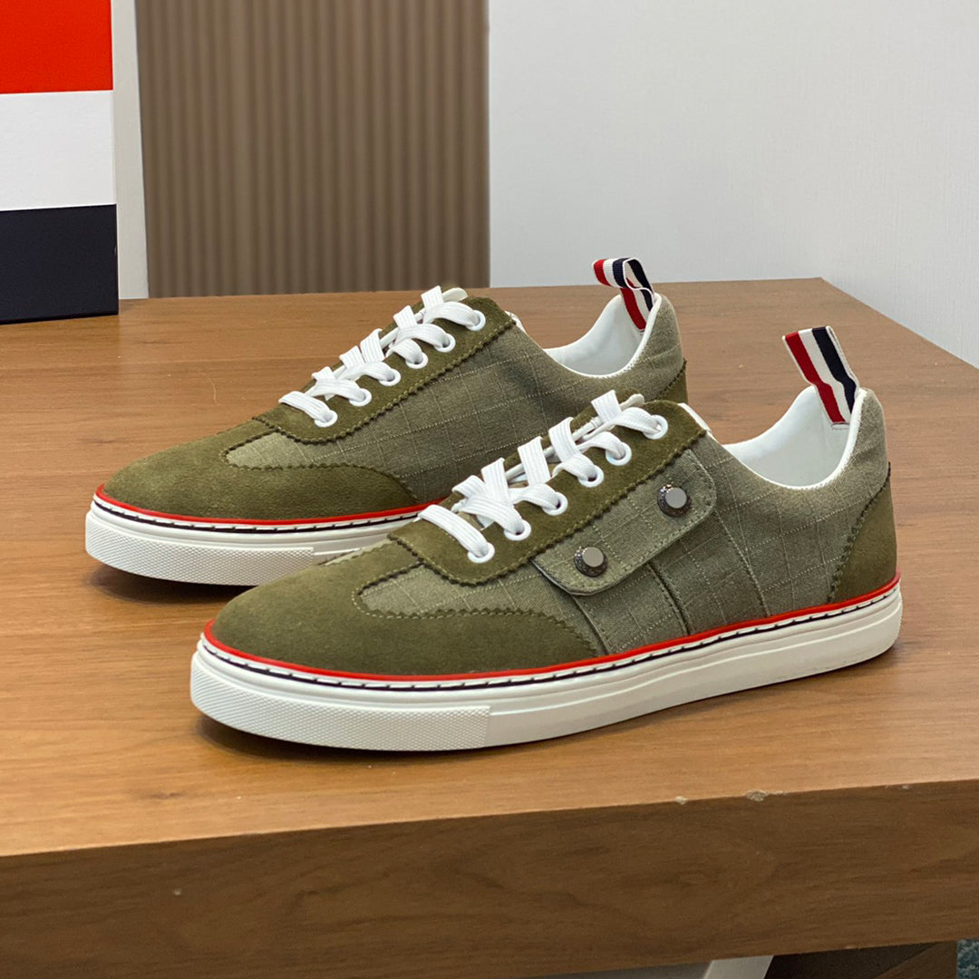Thom BrowneMen's Premium Leather Sneakers - Handcrafted Cowhide Low-Top Casual Shoes with Grosgrain Detail