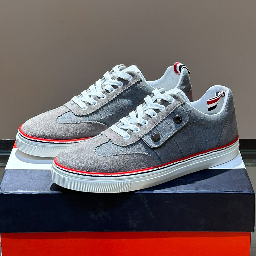 Thom BrowneMen's Premium Leather Sneakers - Handcrafted Cowhide Low-Top Casual Shoes with Grosgrain Detail