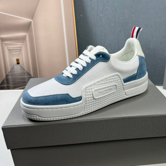 Thom BrowneMen's Premium Leather Sneakers - Handcrafted Cowhide Low-Top Casual Shoes with Grosgrain Detail