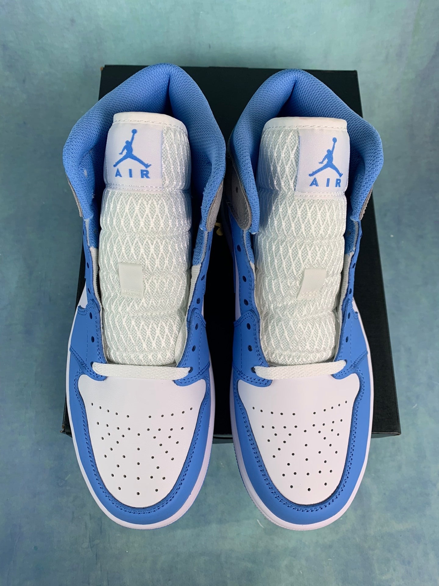 Air Jordan 1 Mid Men's Sneakers