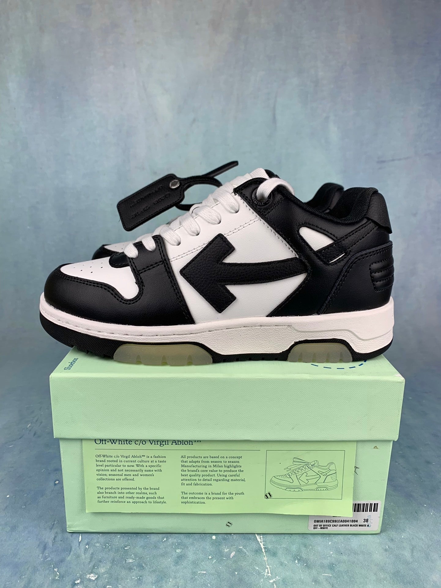 Off-White White and Black Sneakers
