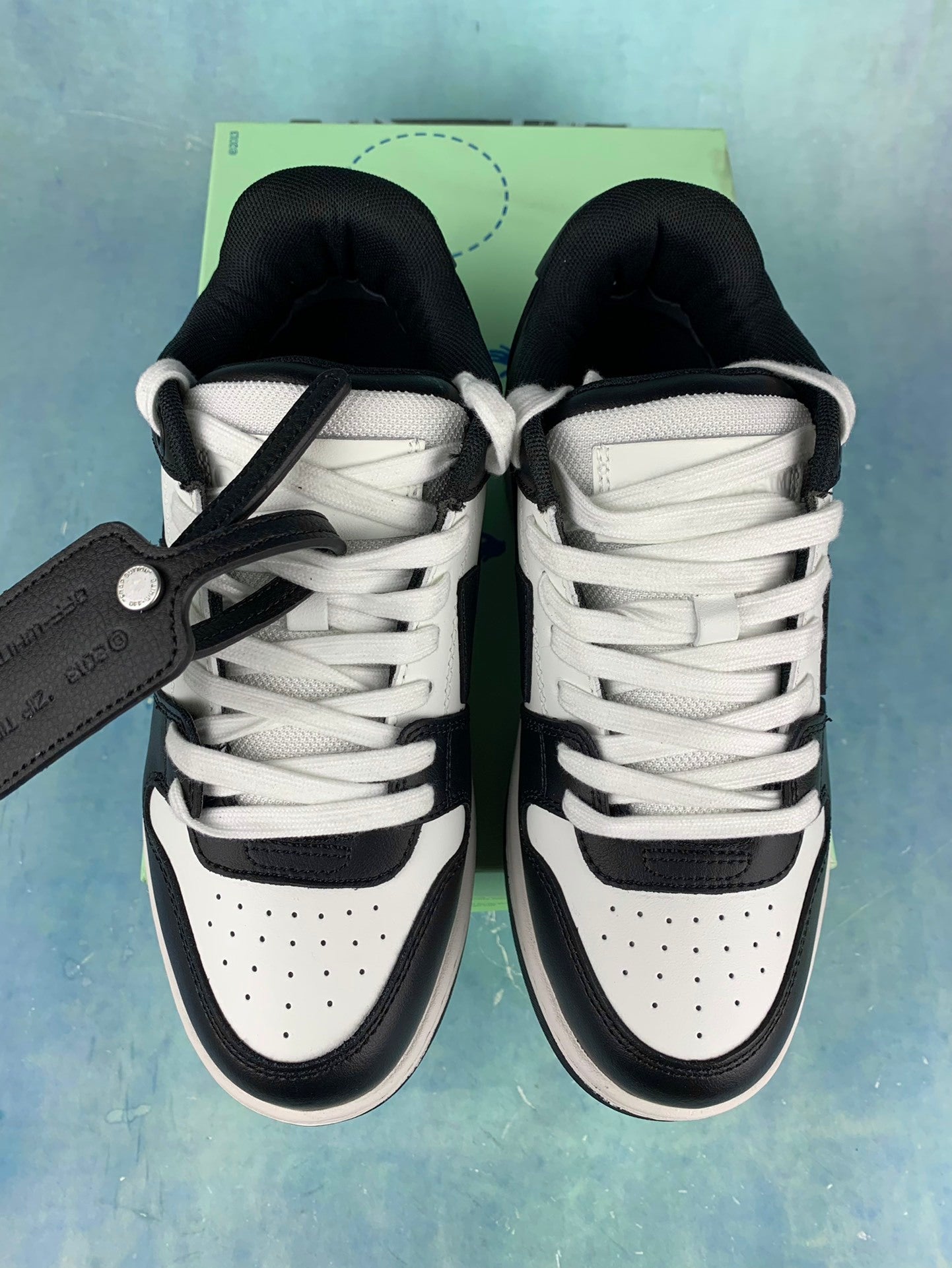 Off-White White and Black Sneakers