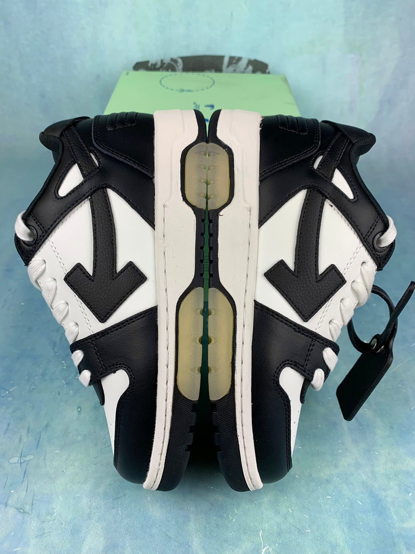 Off-White White and Black Sneakers