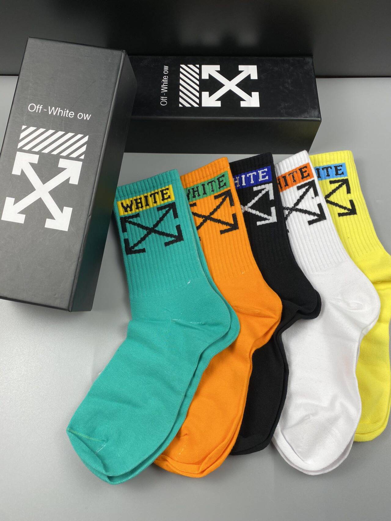 OFF-WHITE Pure Cotton Mid-Length Socks