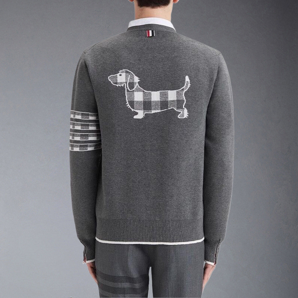 Thom BrowneMen's Classic V-Neck Knitted Cardigan with 4-Bar Sleeve Detail