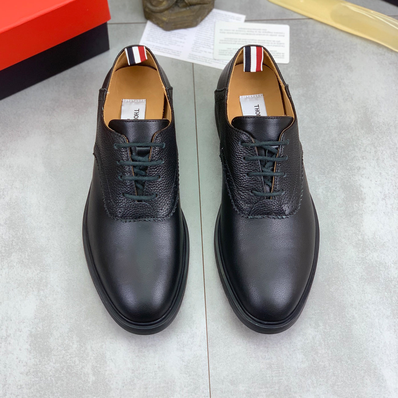 Thom BrowneMen's Premium Leather Dress Shoes - Handcrafted Cowhide Formal Shoes with Grosgrain Detail