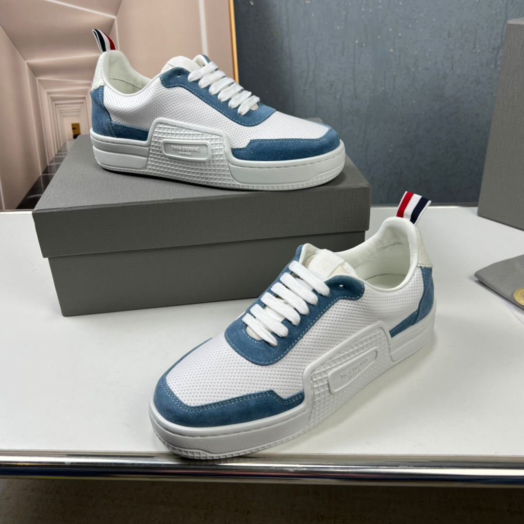 Thom BrowneMen's Premium Leather Sneakers - Handcrafted Cowhide Low-Top Casual Shoes with Grosgrain Detail
