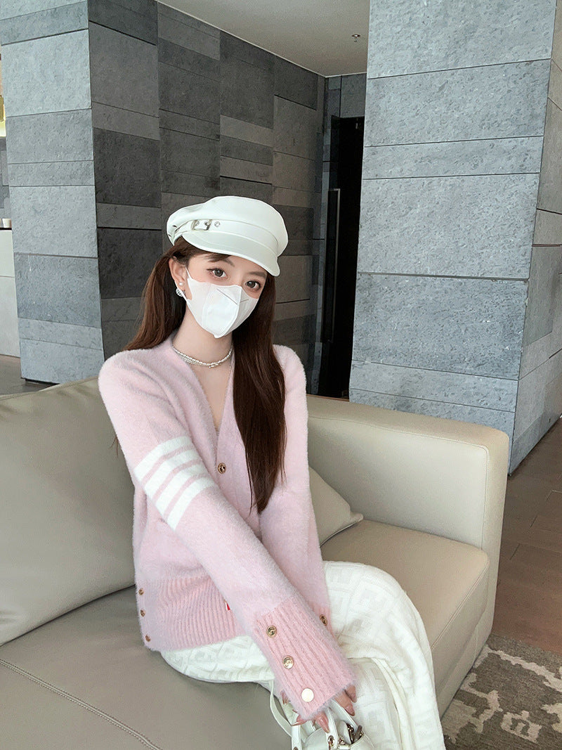 Thom BrowneWomen's Anti-Pilling Cardigan - Japanese Crafted Partial Button Front Sweater