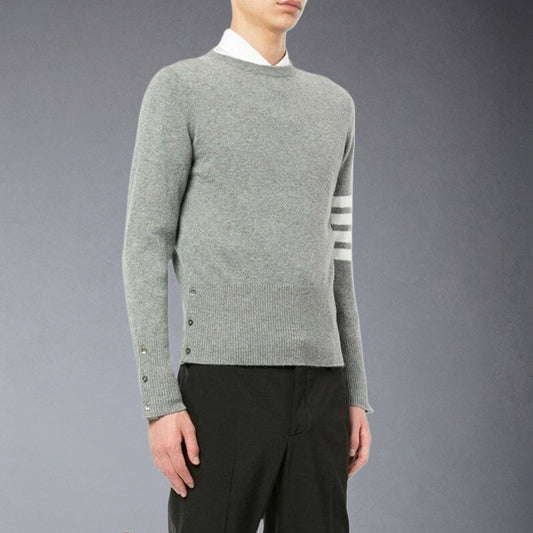 Round neck wool sweater
