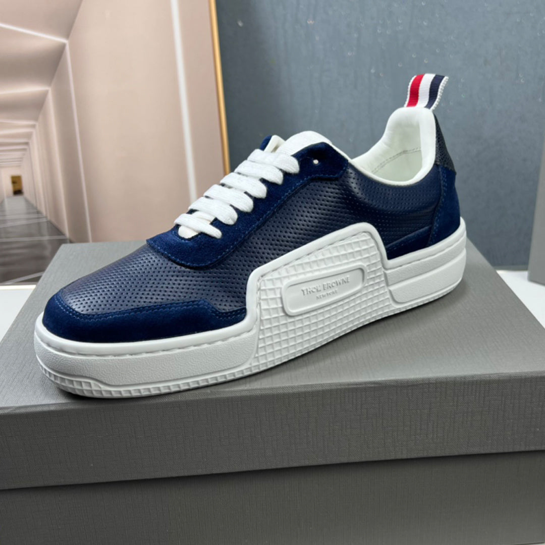 Thom BrowneMen's Premium Leather Sneakers - Handcrafted Cowhide Low-Top Casual Shoes with Grosgrain Detail