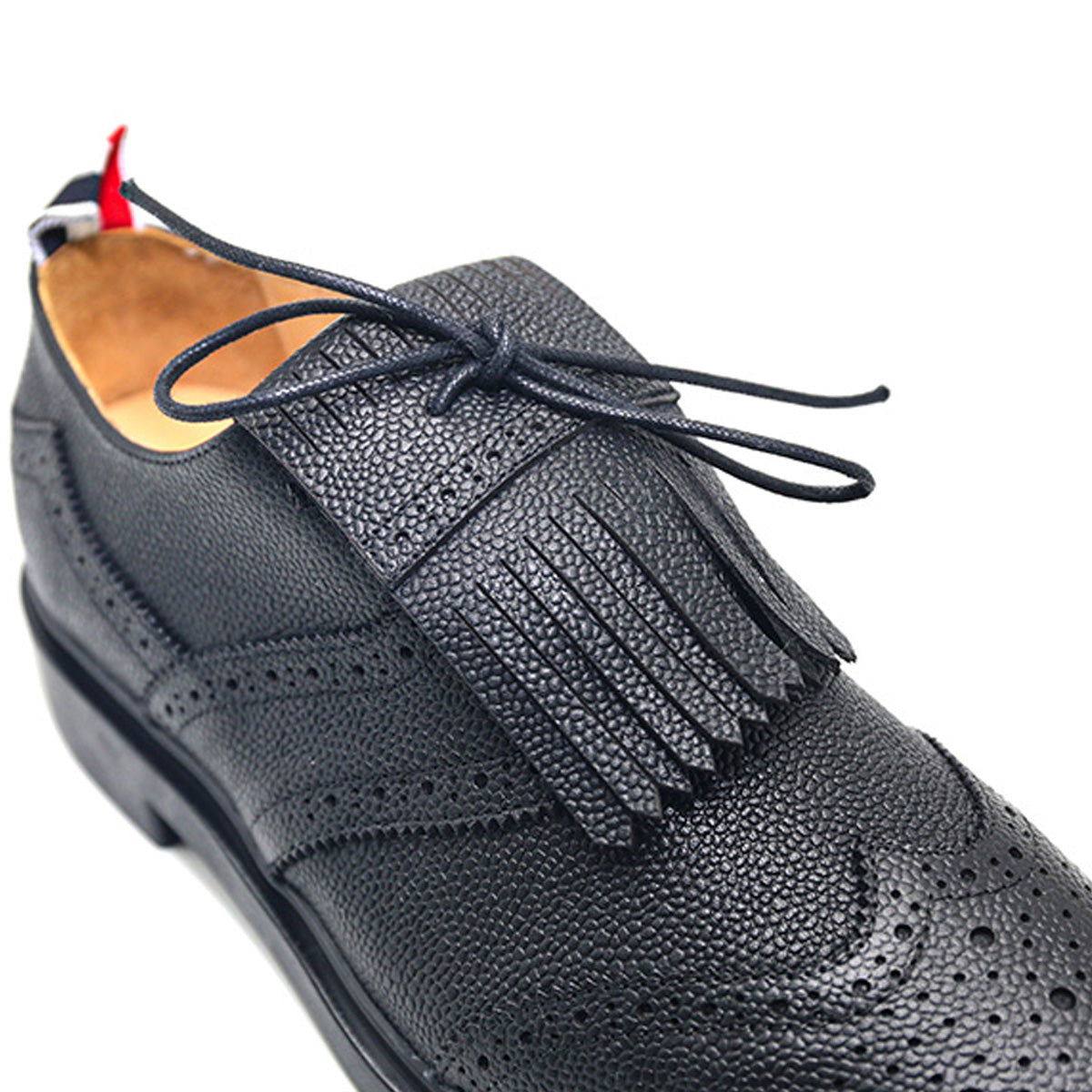 Thom BrowneMen's Premium Leather Dress Shoes with Grosgrain Buckle - Classic Craftsmanship