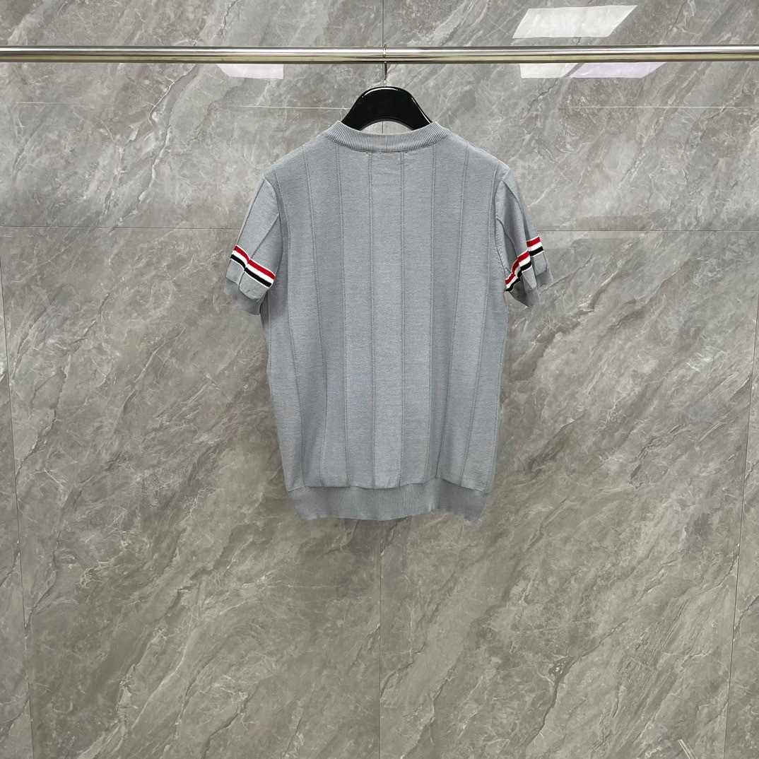 Men's Textured Knit Polo Shirt | 4-Bar Detail | Signature Grosgrain