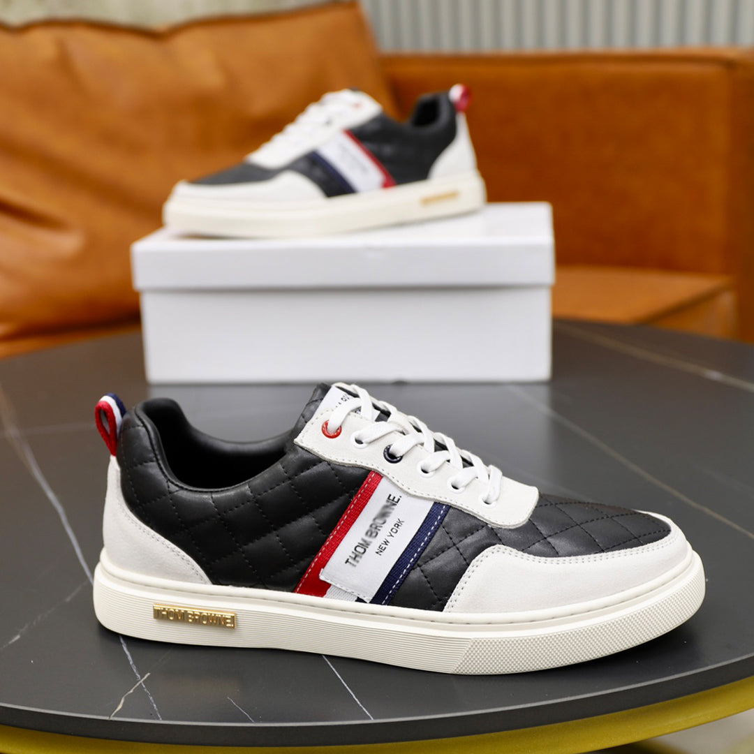 Thom BrowneMen's Premium Leather Sneakers - Handcrafted Cowhide Low-Top Casual Shoes with Grosgrain Detail