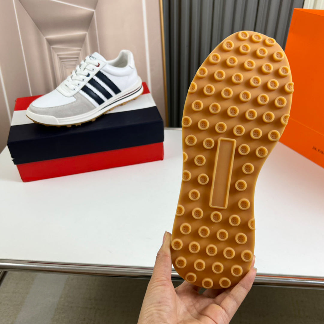 Thom BrowneMen's Premium Leather Sneakers - Handcrafted Cowhide Low-Top Casual Shoes with Grosgrain Detail