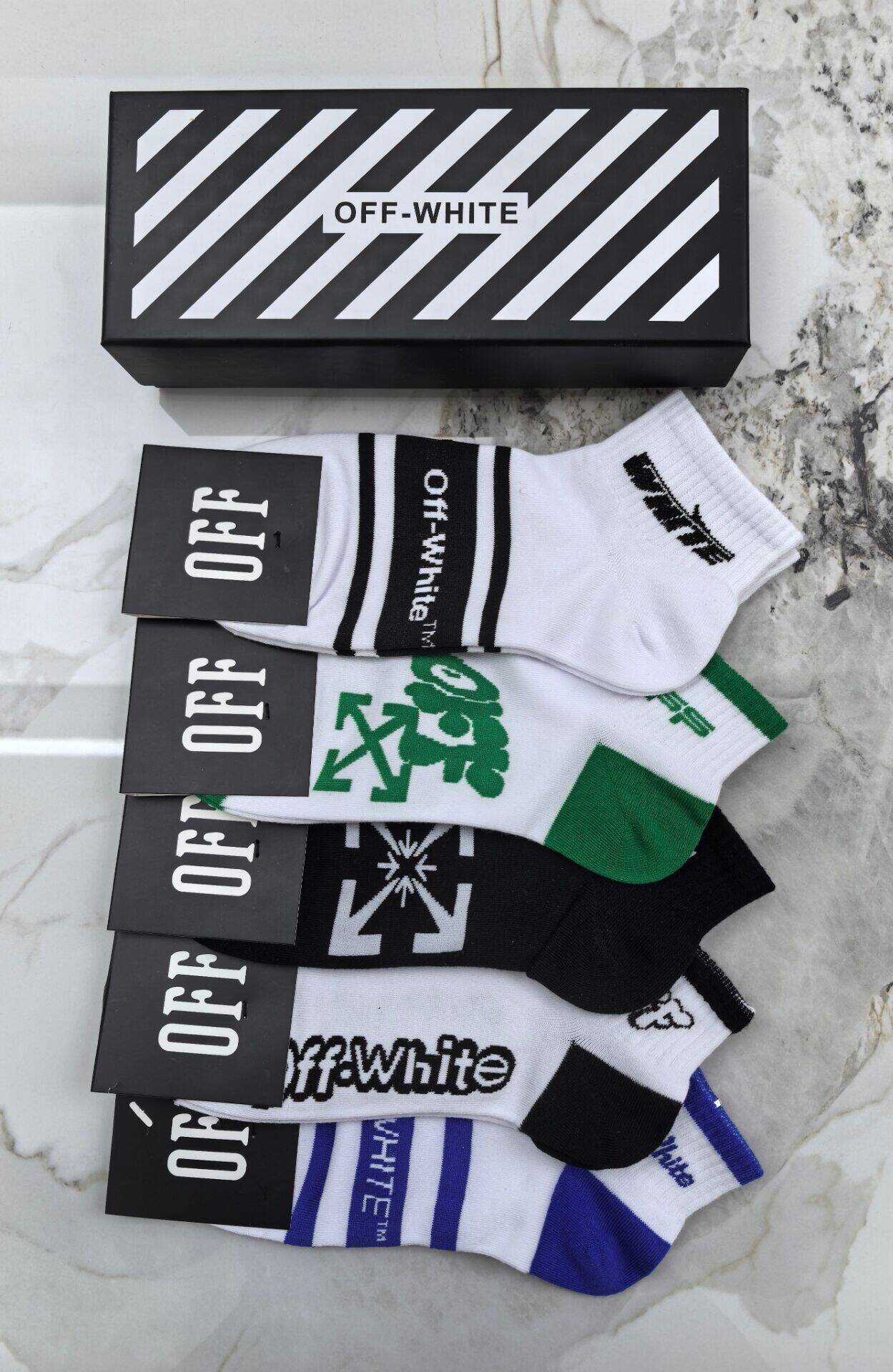 OFF-WHITEPure cotton low-cut socks