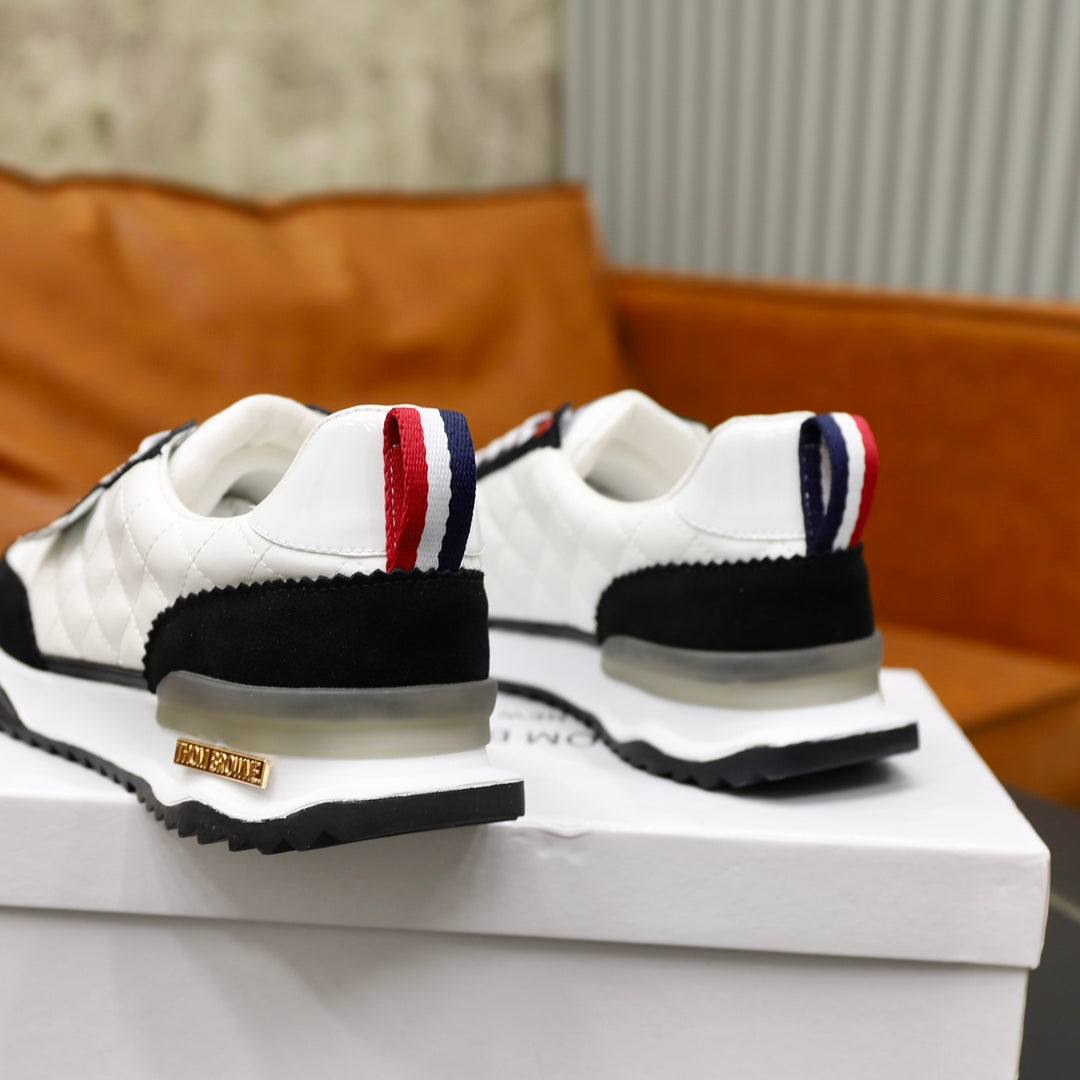 Thom BrowneMen's Premium Leather Sneakers - Handcrafted Cowhide Low-Top Casual Shoes with Grosgrain Detail