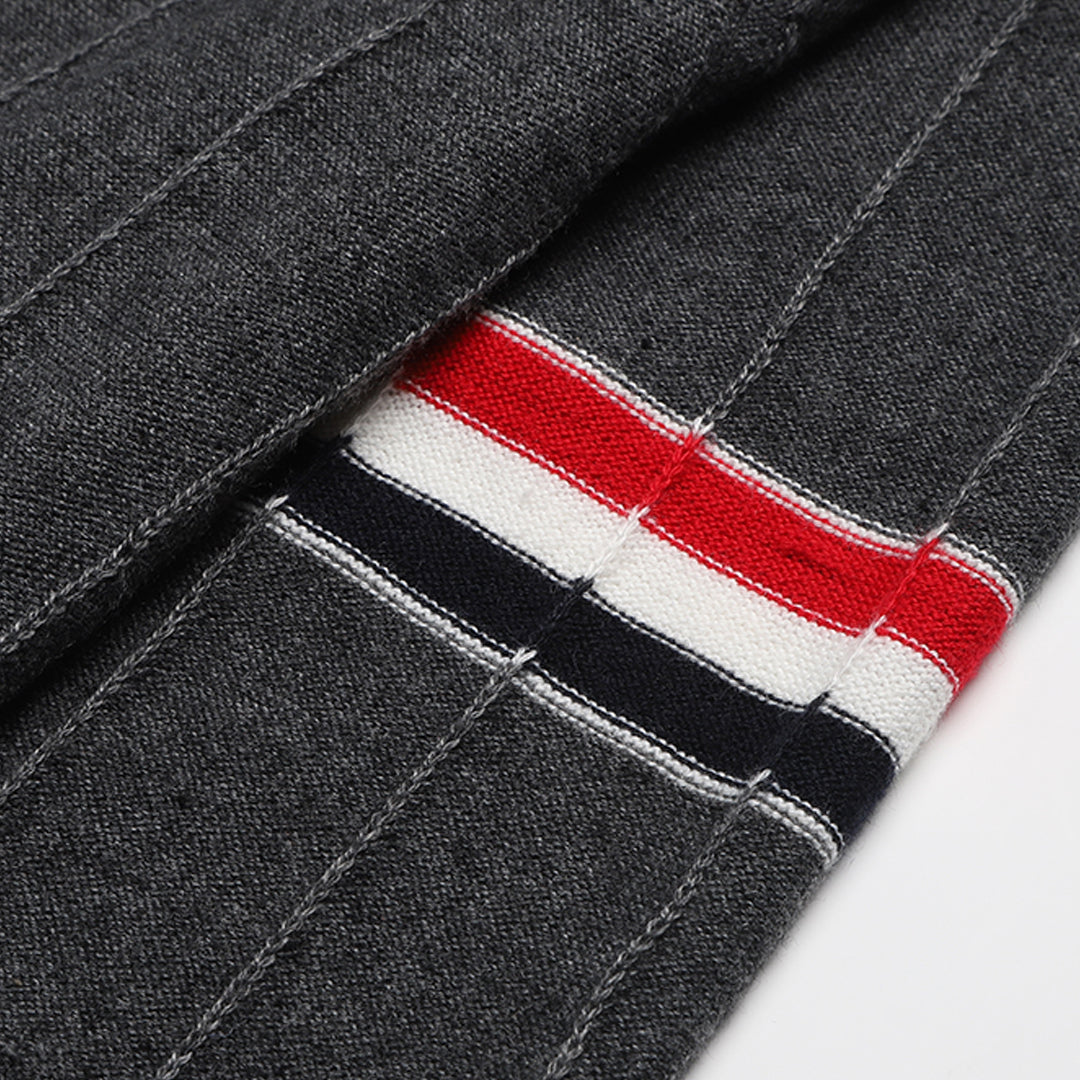 Thom BrowneMen's Classic V-Neck Knitted Cardigan with 4-Bar Sleeve Detail