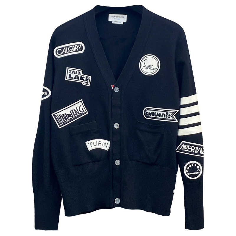 Thom BrowneMen's Classic V-Neck Knitted Cardigan with 4-Bar Sleeve Detail