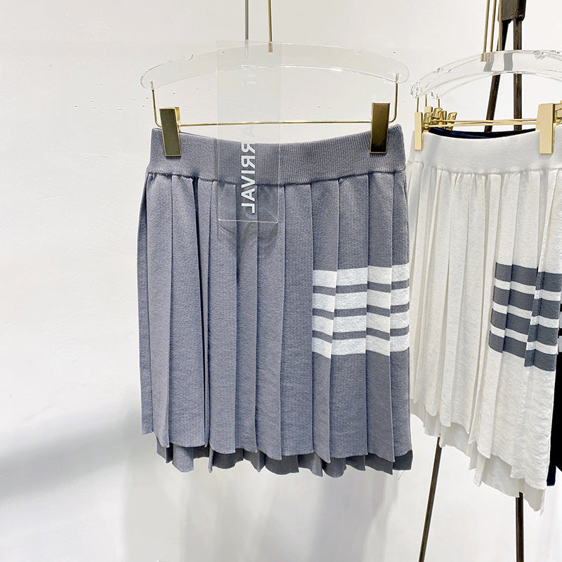 Thom BrowneWomen's Knitted Pleated Cotton Skirt with Button Front