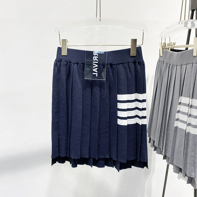 Thom BrowneWomen's Knitted Pleated Cotton Skirt with Button Front