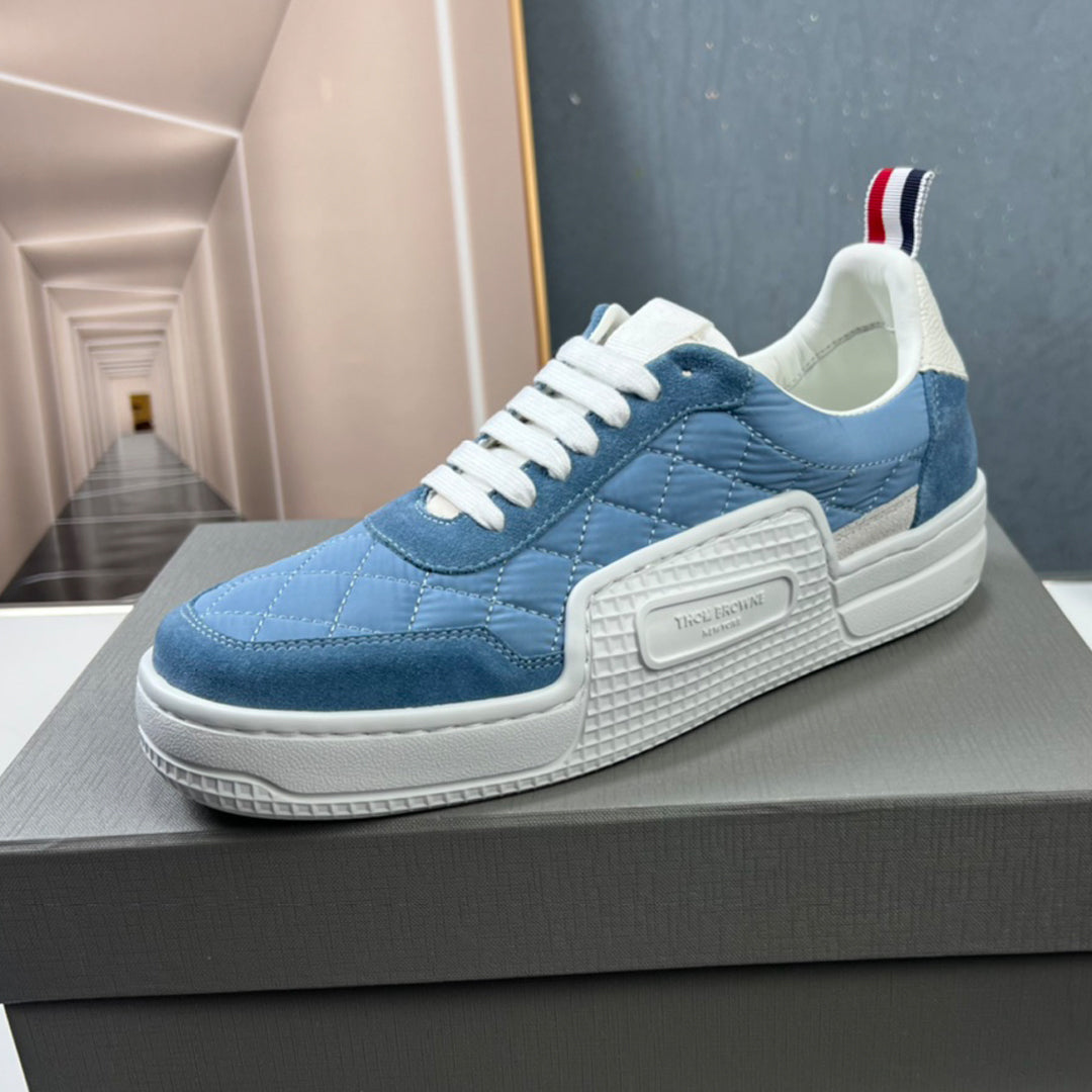 Thom BrowneMen's Premium Leather Sneakers - Handcrafted Cowhide Low-Top Casual Shoes with Grosgrain Detail