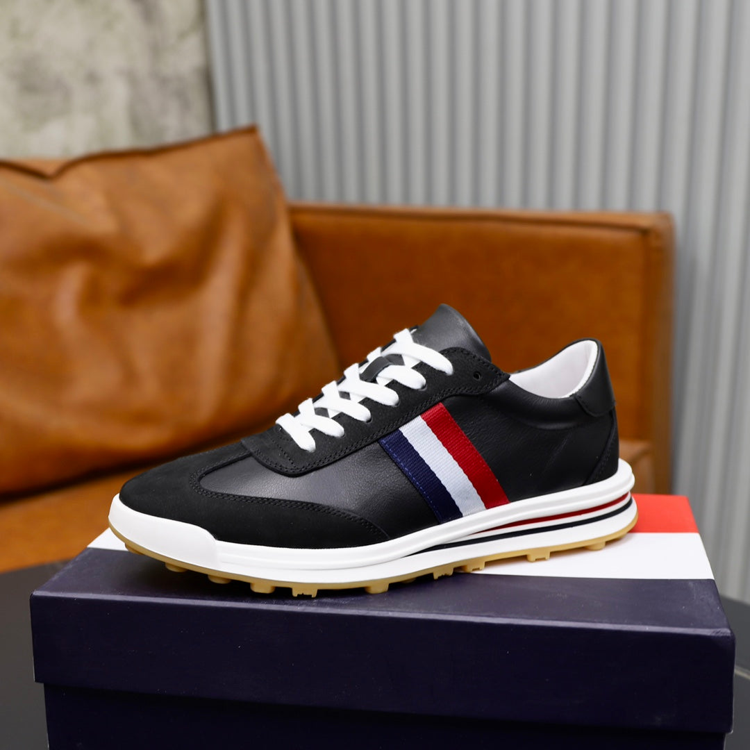 Thom BrowneMen's Classic Leather Sneakers - Premium Cowhide Low-Top Casual Shoes with Grosgrain Detail