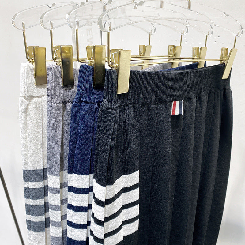 Thom BrowneWomen's Knitted Pleated Cotton Skirt with Button Front
