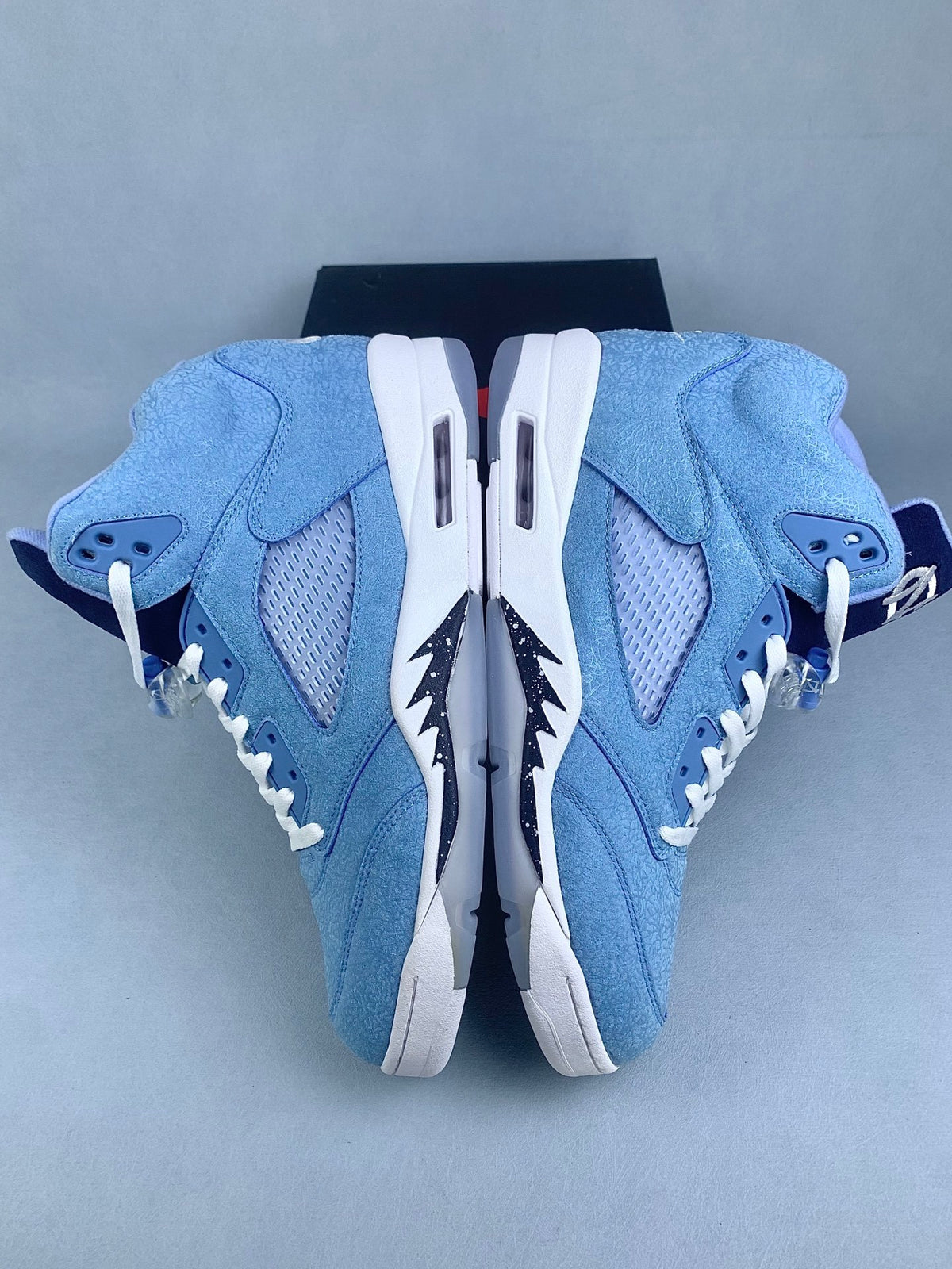 Air Jordan 5 Retro 'UNC University Blue'