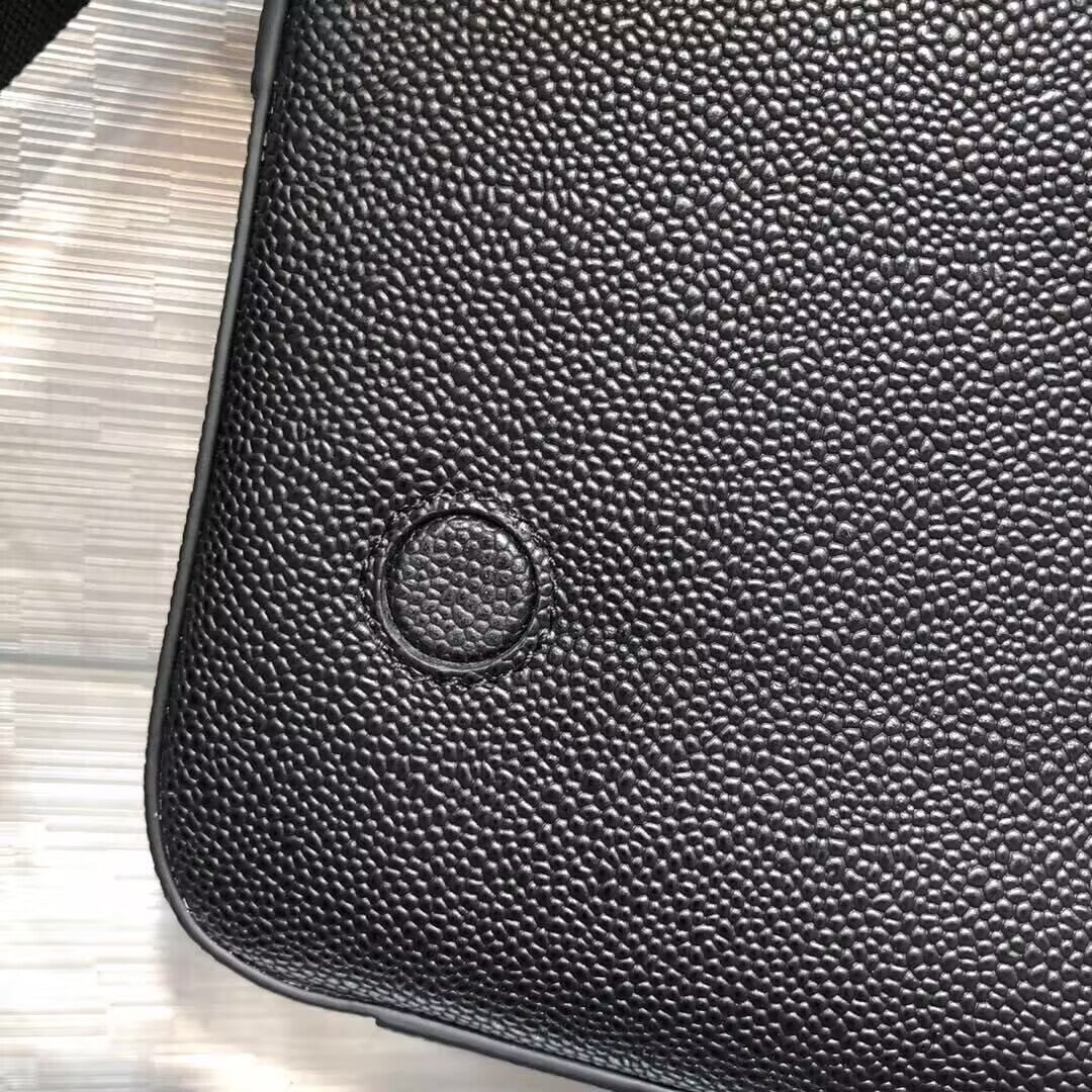 2025  Cowhide men's messenger bag