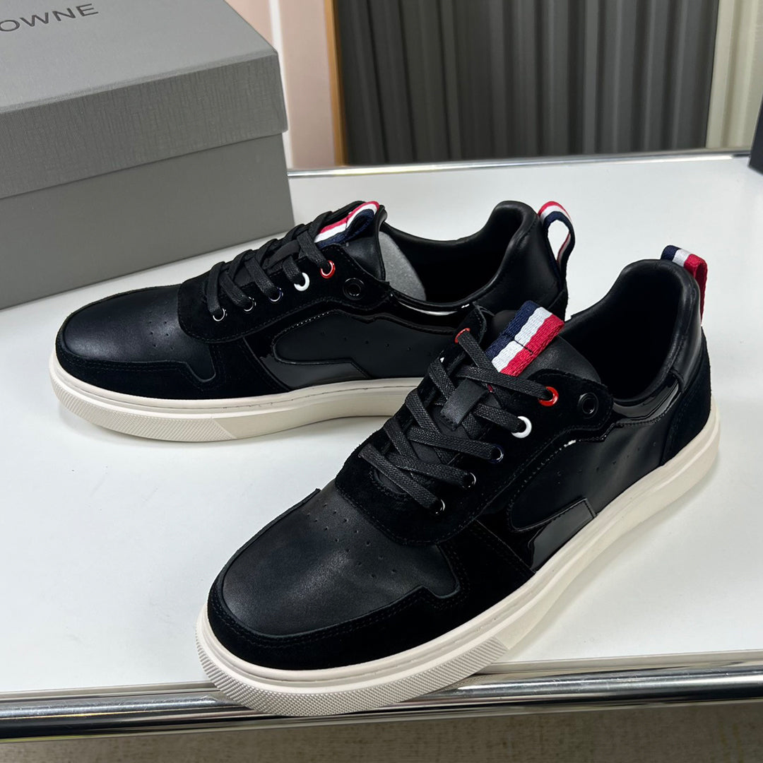 Thom BrowneMen's Premium Leather Sneakers - Handcrafted Cowhide Low-Top Casual Shoes with Grosgrain Detail