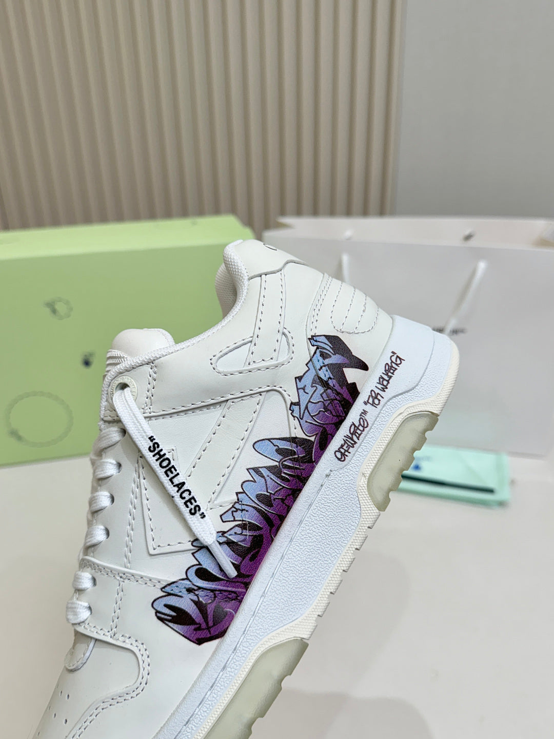 Off  Matching sneakers for couples