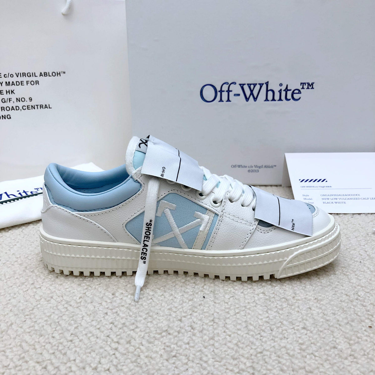 OFF-WHITE Classic casual shoes