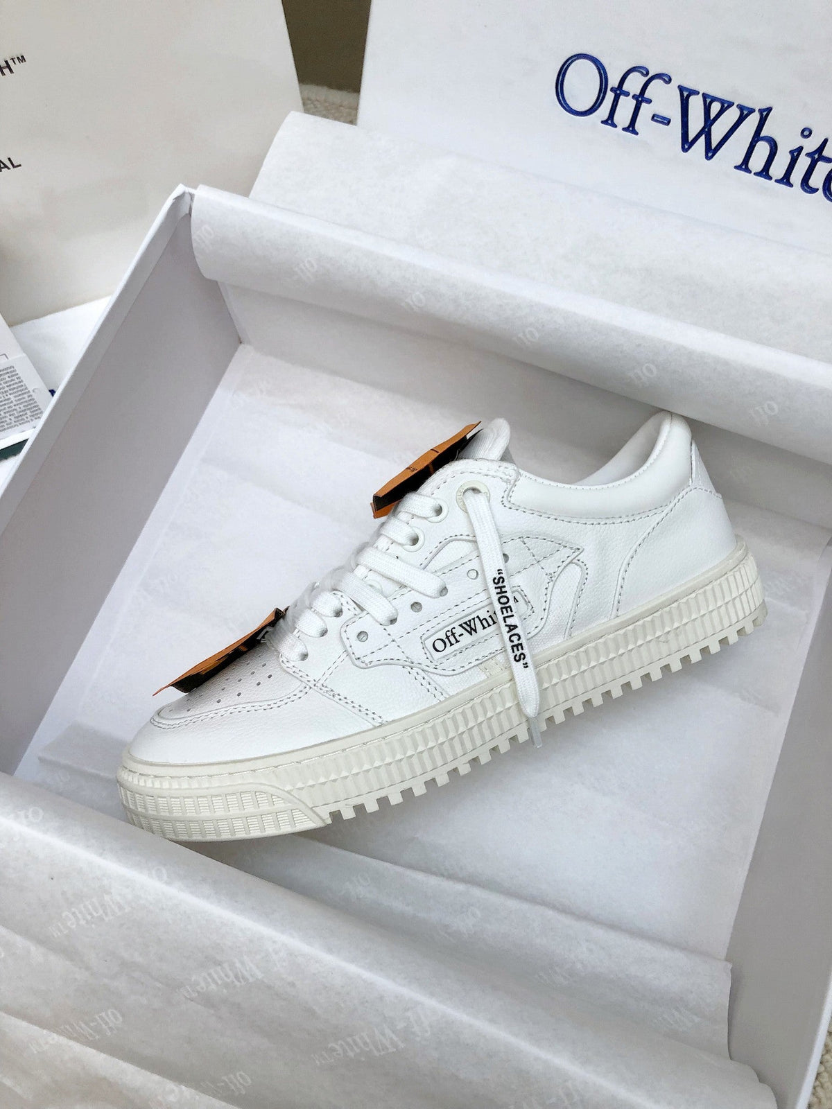 OFF-WHITE  Classic casual shoes