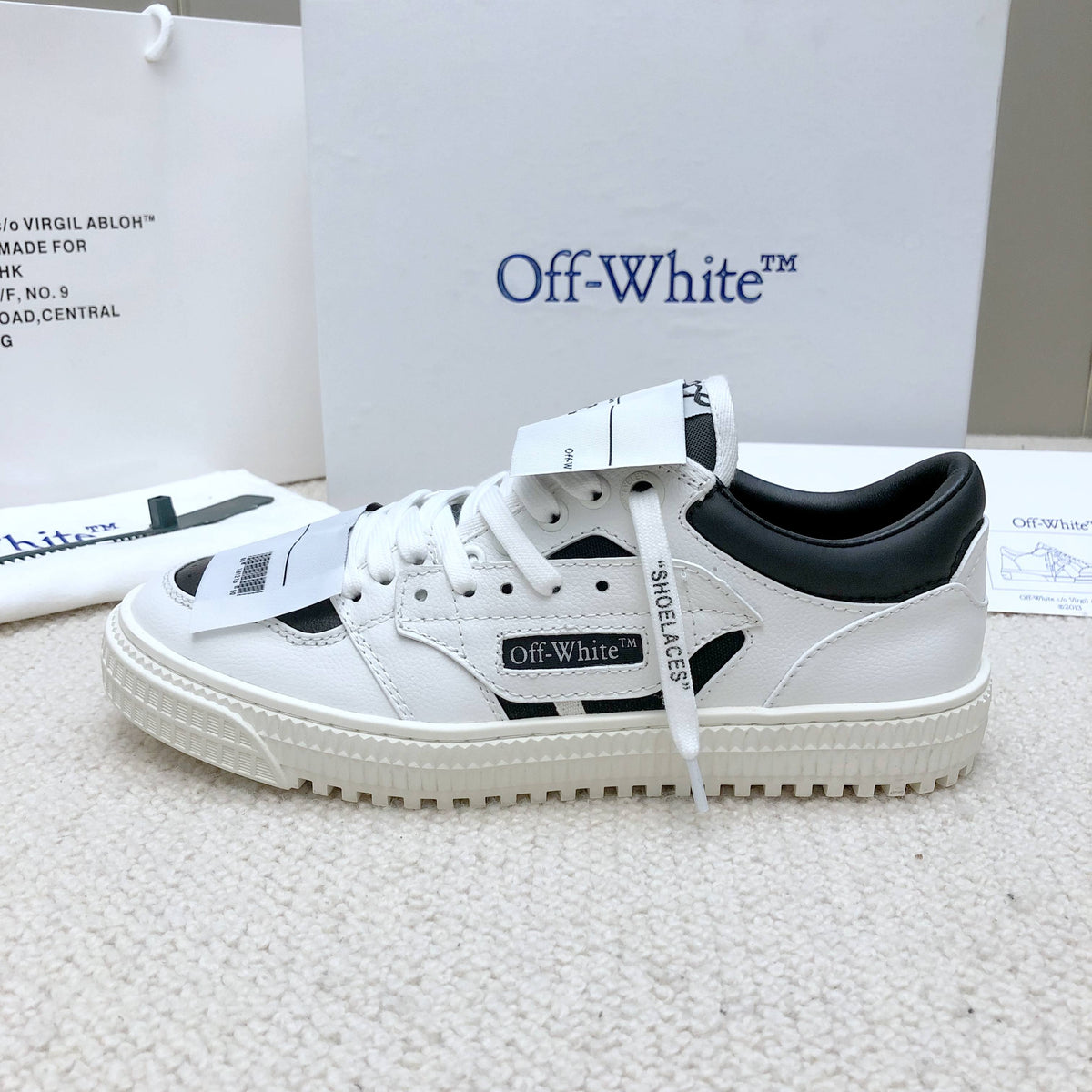 OFF-WHITE  Classic casual shoes